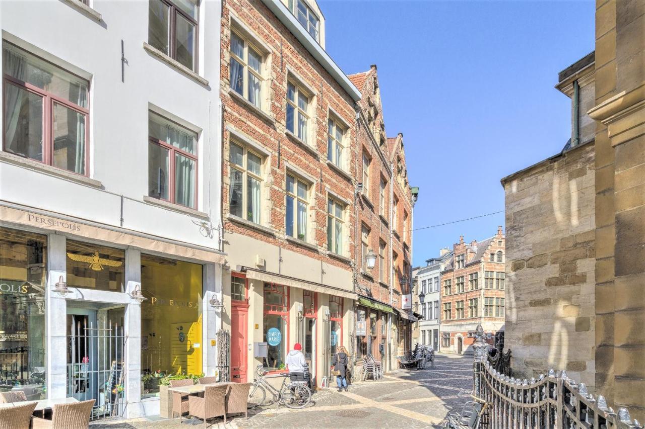 The Hendrik Old Town Appartement *
